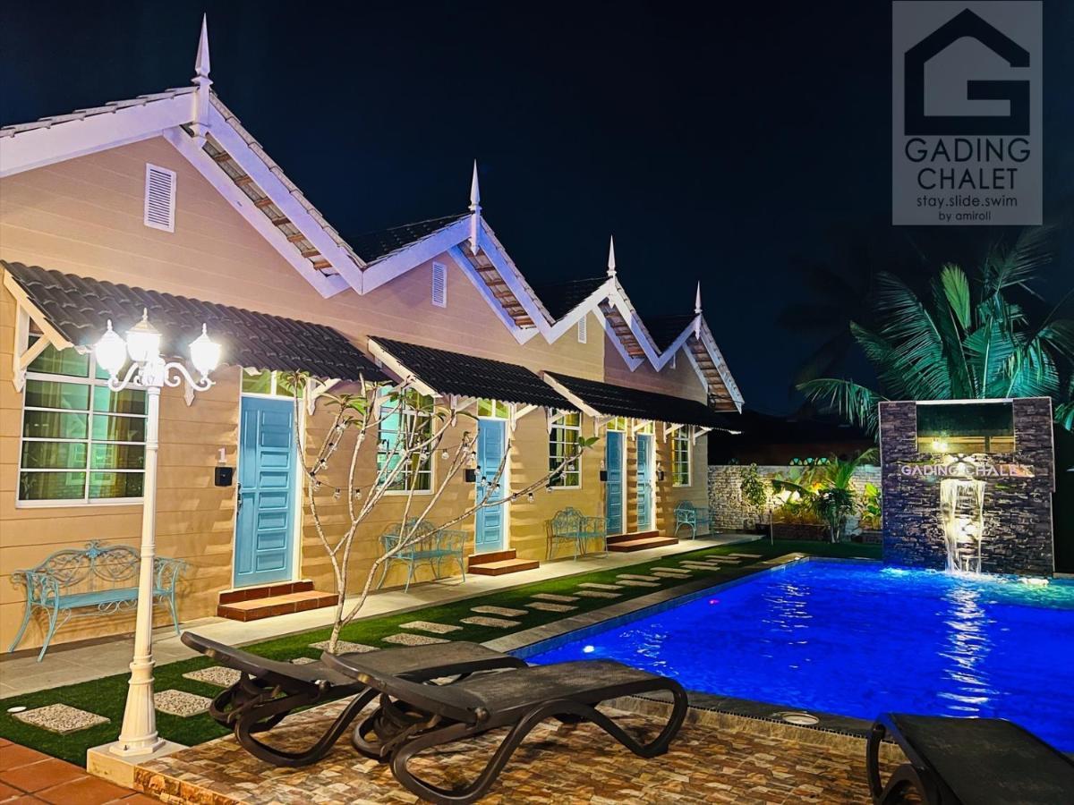 Gading Chalet Kuala Terengganu Bagian luar foto