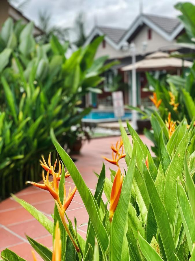 Gading Chalet Kuala Terengganu Bagian luar foto