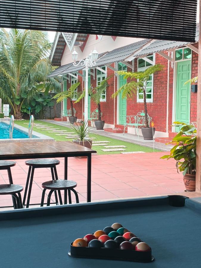 Gading Chalet Kuala Terengganu Bagian luar foto