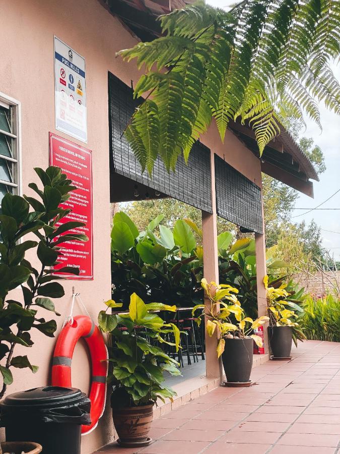 Gading Chalet Kuala Terengganu Bagian luar foto