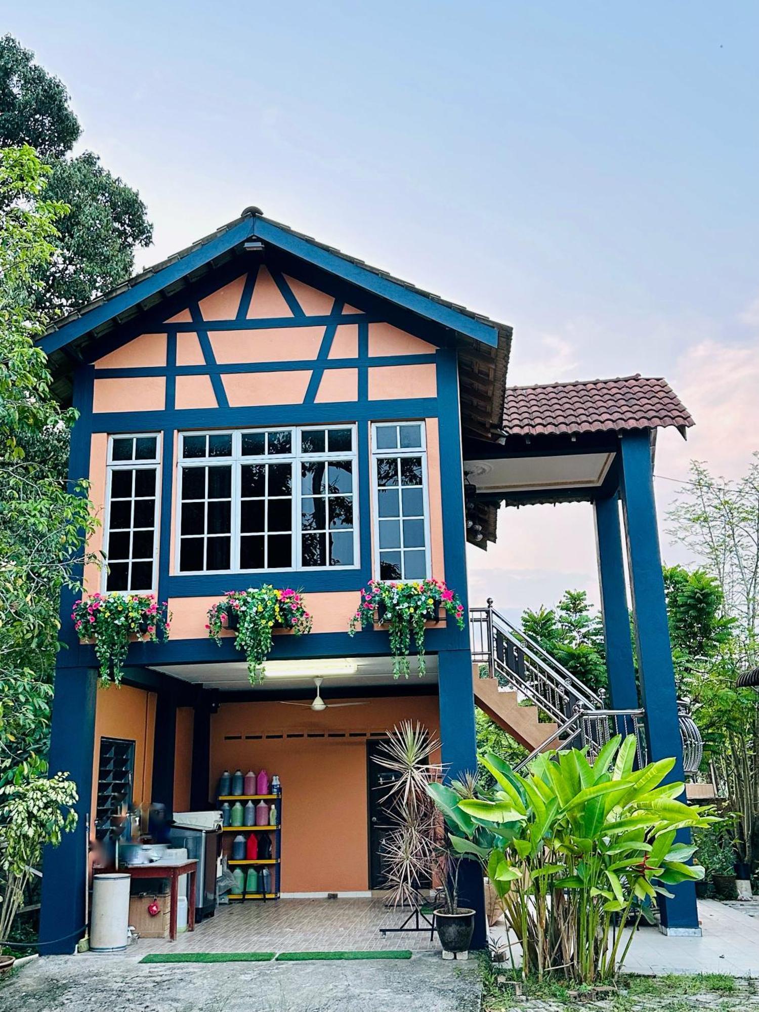 Gading Chalet Kuala Terengganu Bagian luar foto