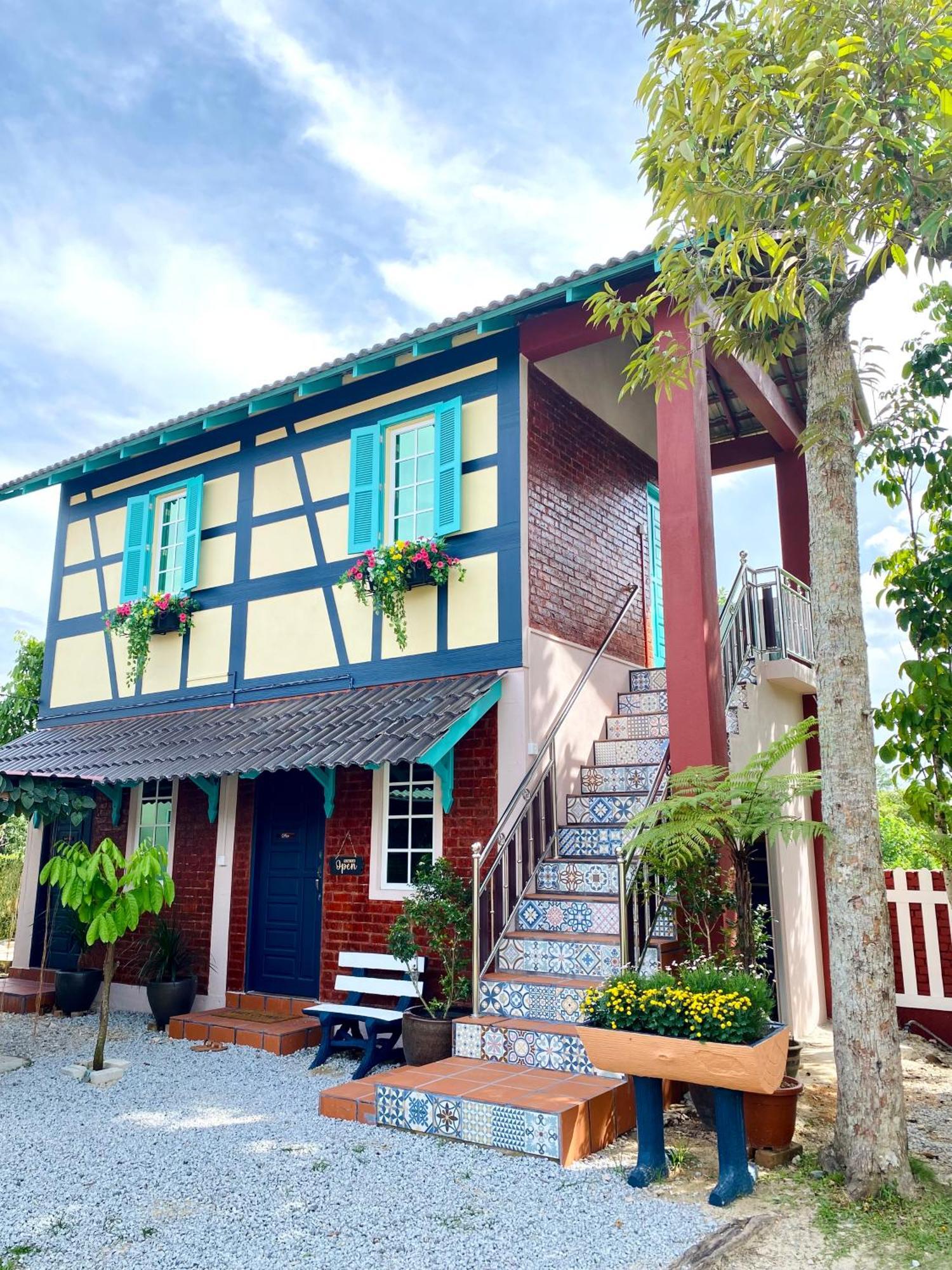 Gading Chalet Kuala Terengganu Bagian luar foto